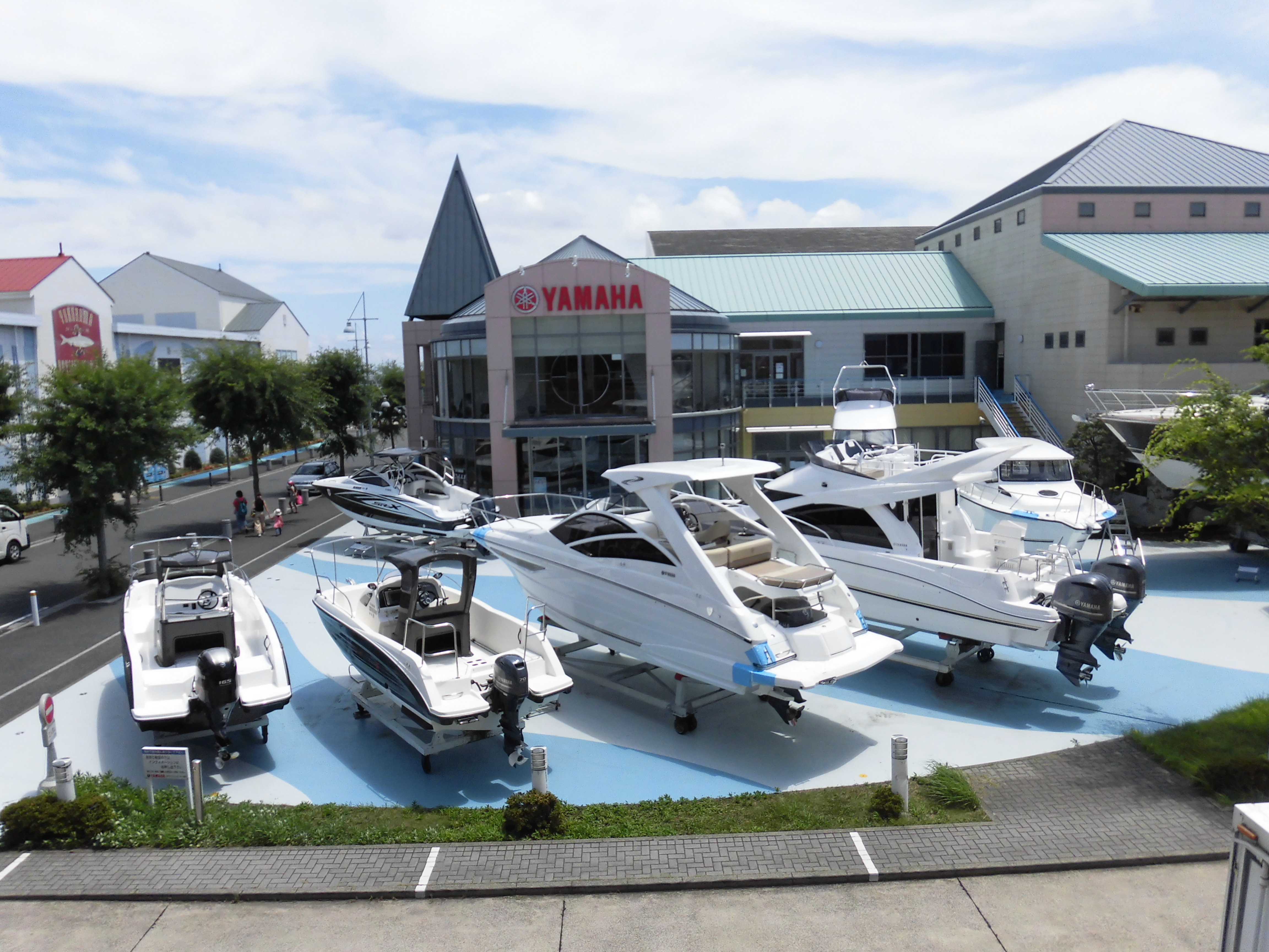 ヤマハボート横浜店 マリン製品 ヤマハ発動機株式会社 ヤマハ発動機株式会社